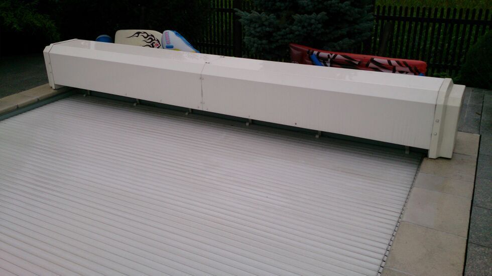 Rollschutz Pool Befestigung