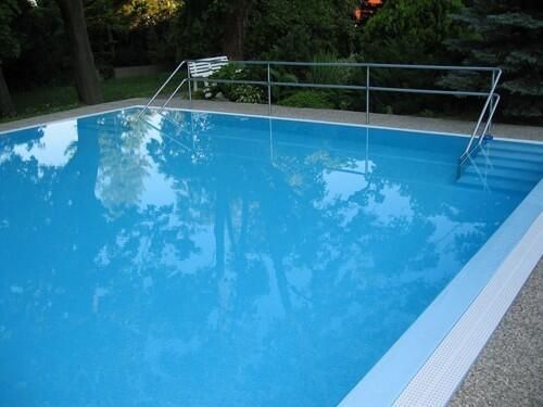 Schwimmbad