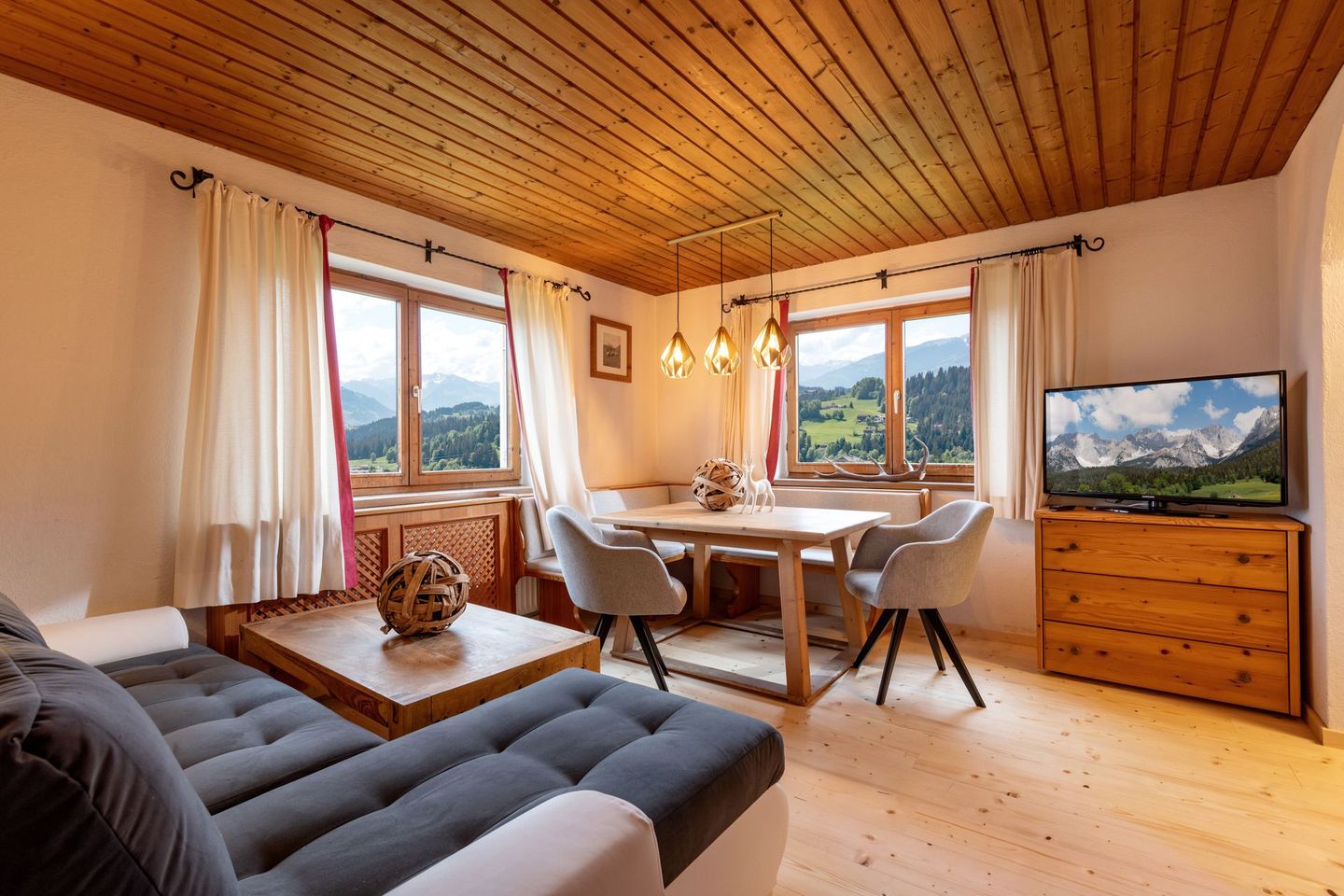 Wohnzimmer Mountain Resort Seiwald