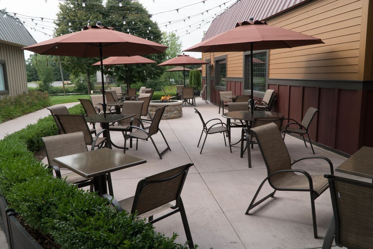 exterior of Antler's 8