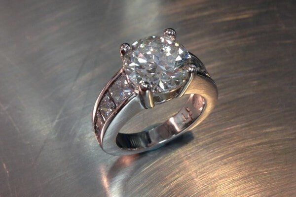 Fraser Hart Diamond Ring — Jewelry Appraisal in Brentwood, TN