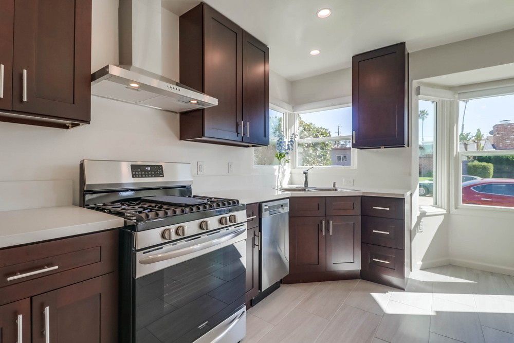 334 Kolmar Kitchen 4