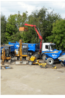 Aggregate delivery - Plymouth, Devon - KPT - digger1