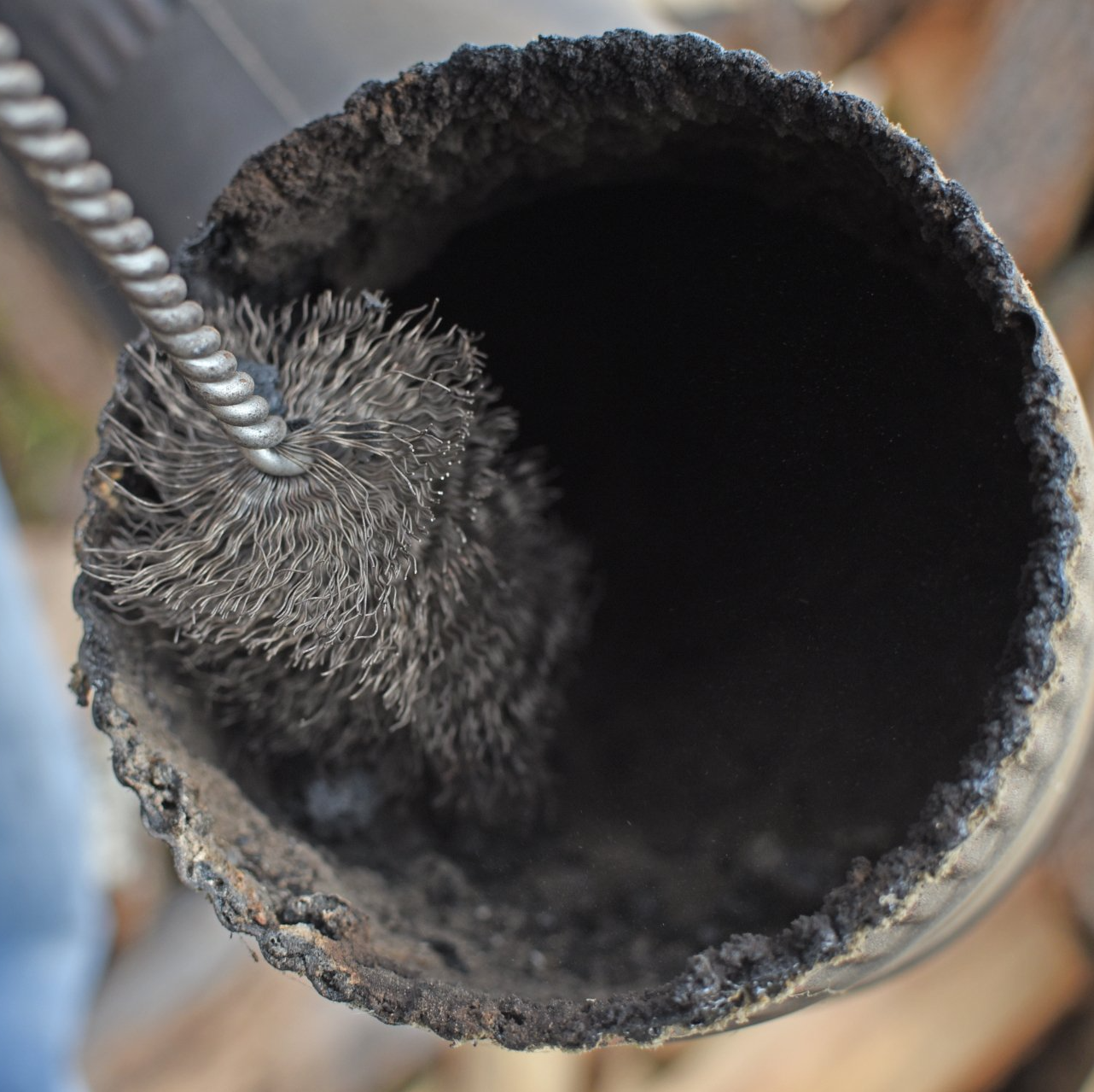 cleaning chimney pipe outside