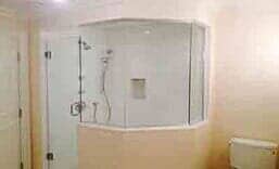 Frameless-Glass-Shower-Enclosure-Hareld-Glass-Services