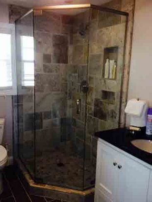 Bathroom-Shower-Curved-Glass-Providence-Hareld Glass