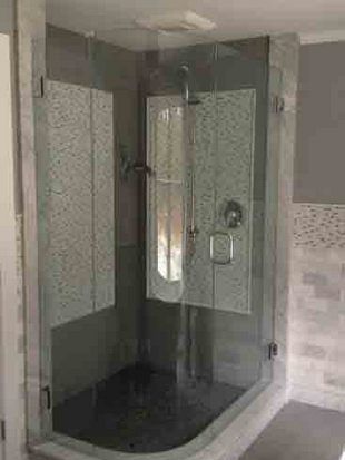 Bathroom-Shower-Curved-Glass-Providence-Hareld Glass
