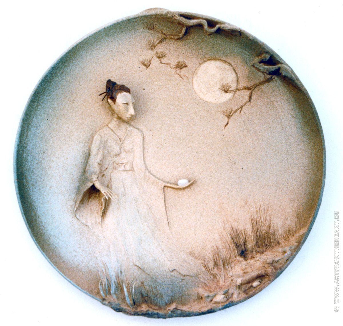 Maangodin, keramiek wandbord