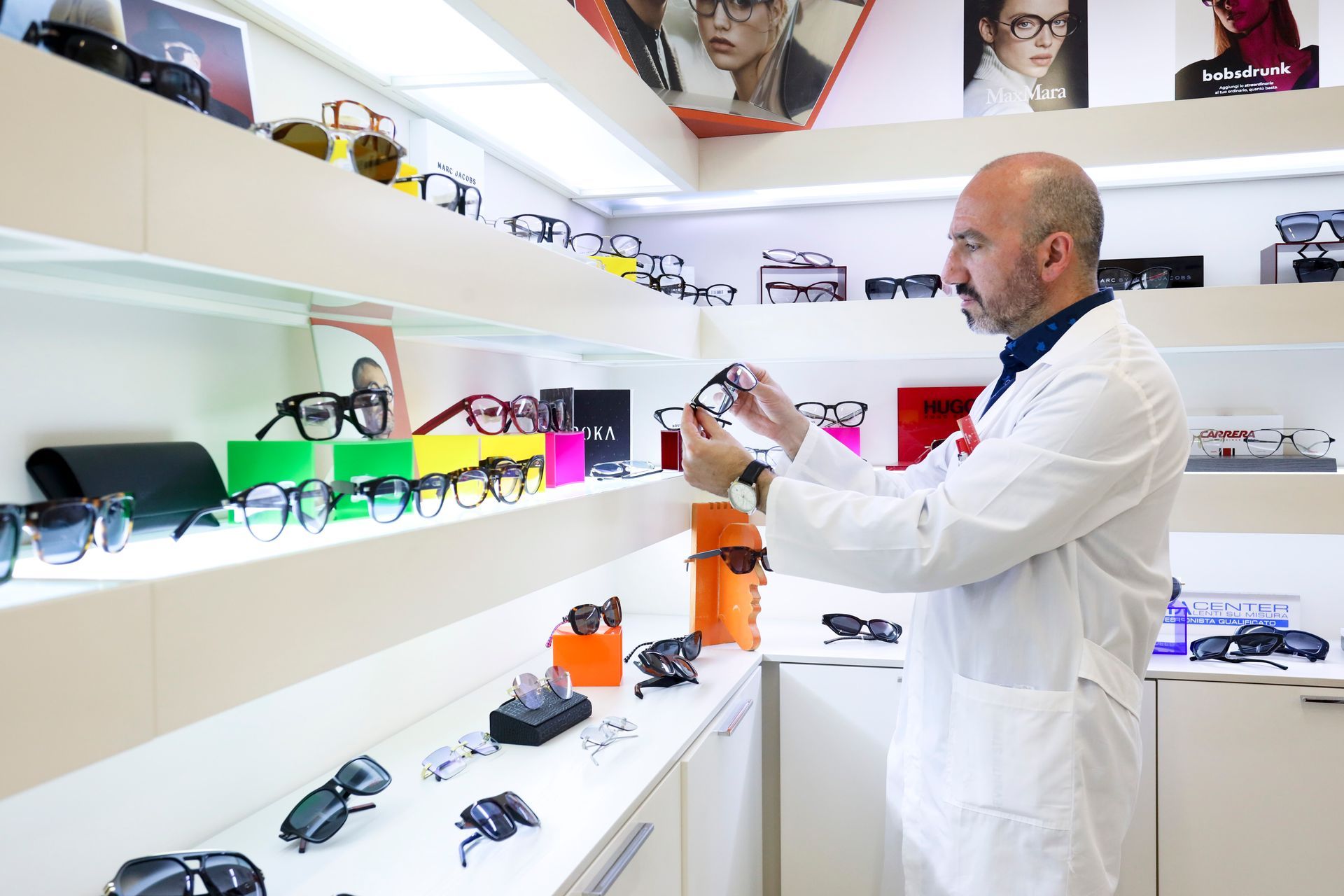 interno del negozio 09