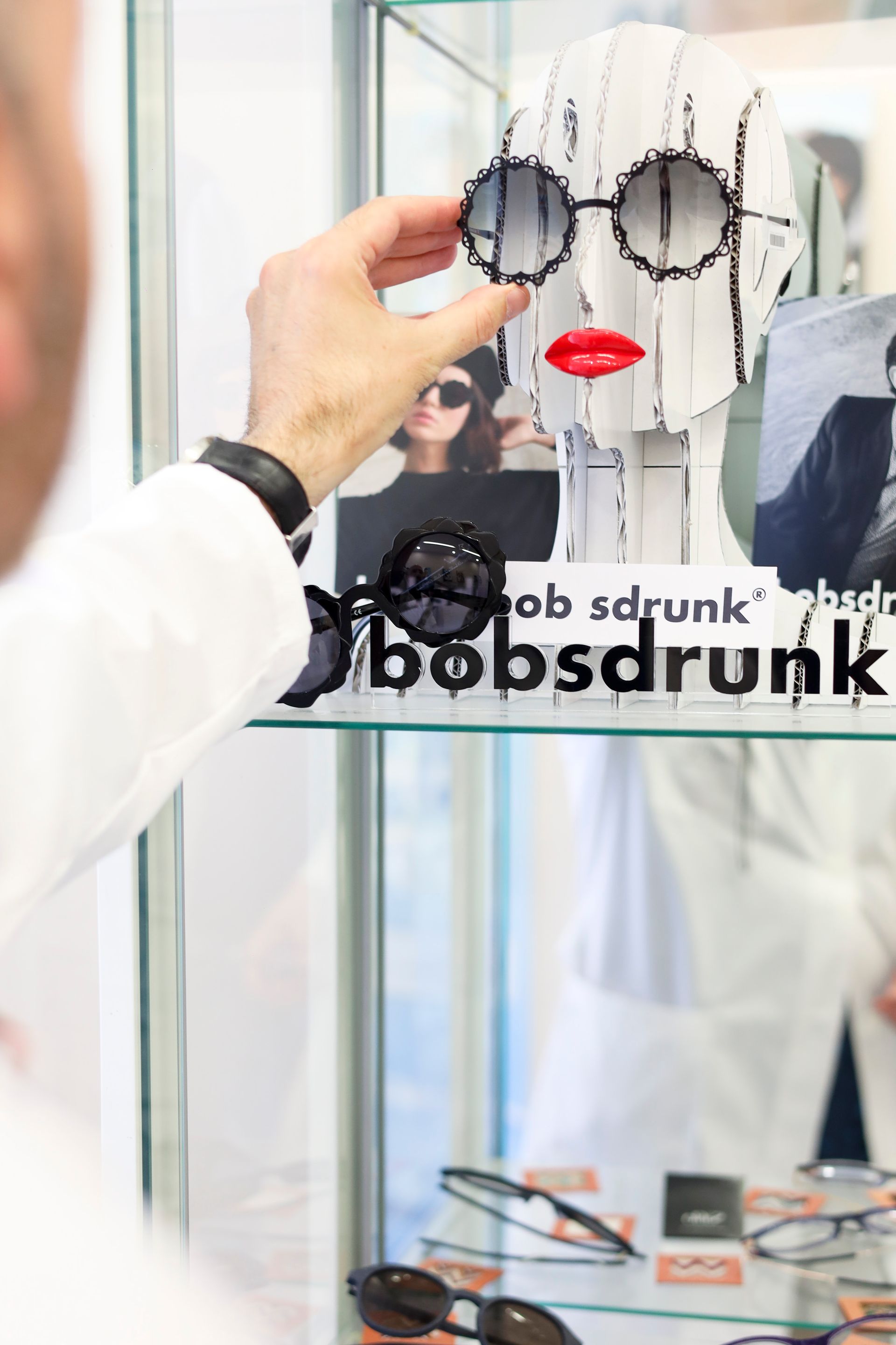 interno del negozio 15