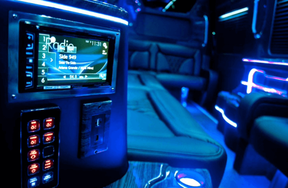 Sprinter limousine service in San Diego