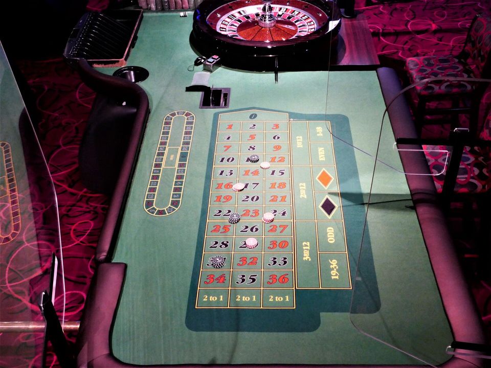 Roulette Table Camera Image from the Baulk End of the Table