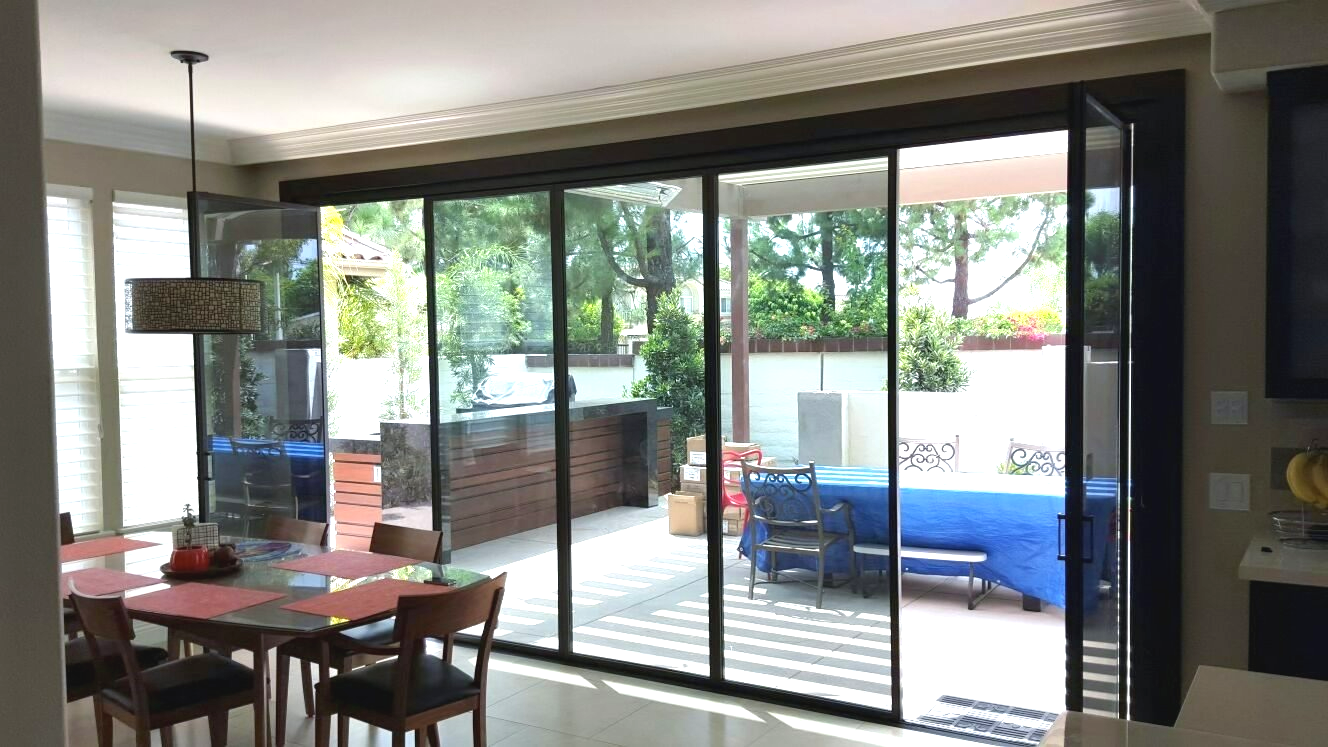 Folding Doors 