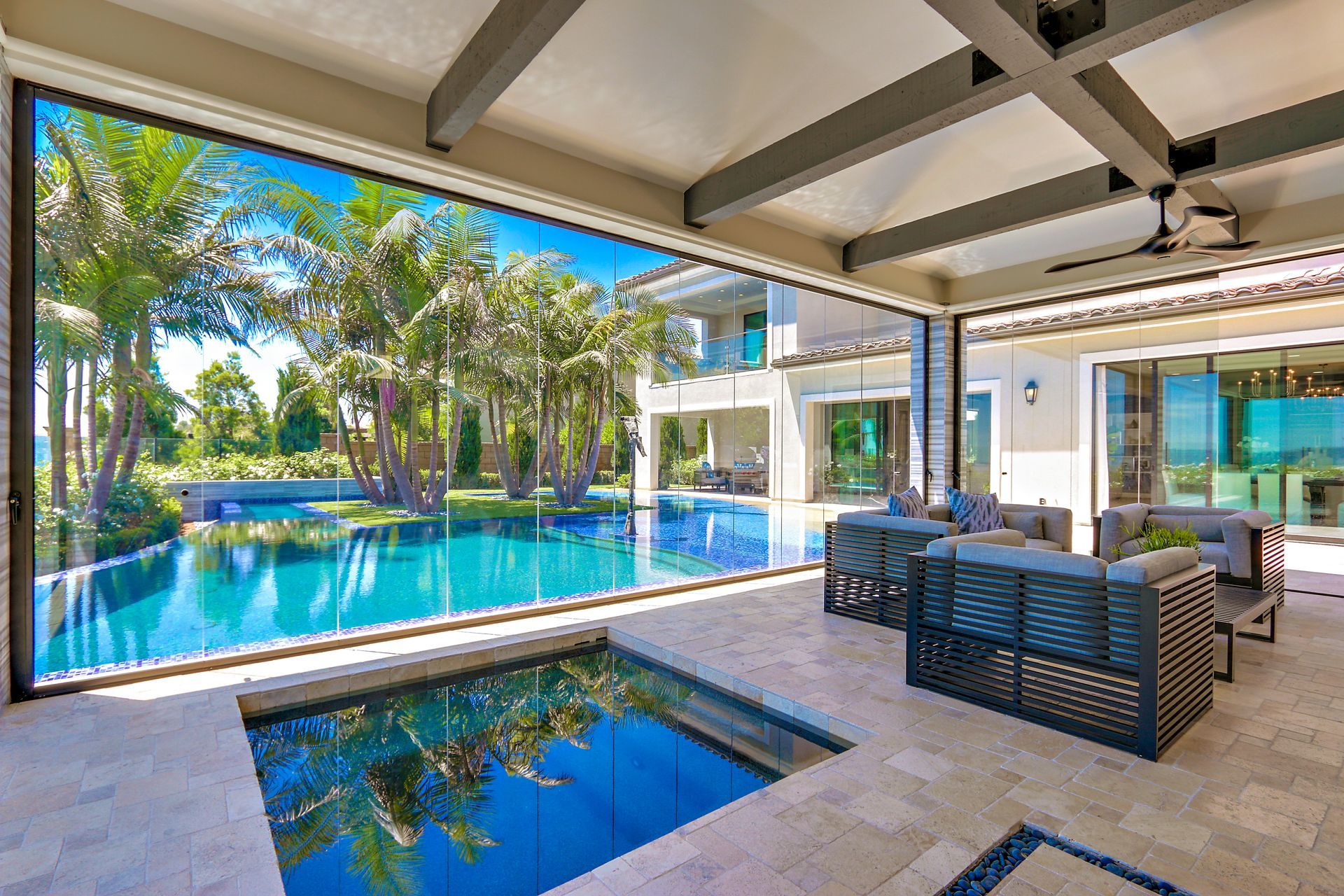 Frameless Folding Doors