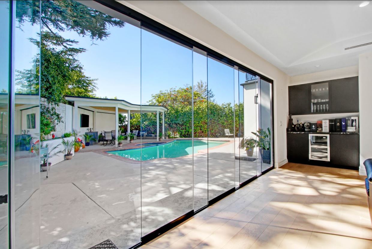 Folding Doors Los Angeles