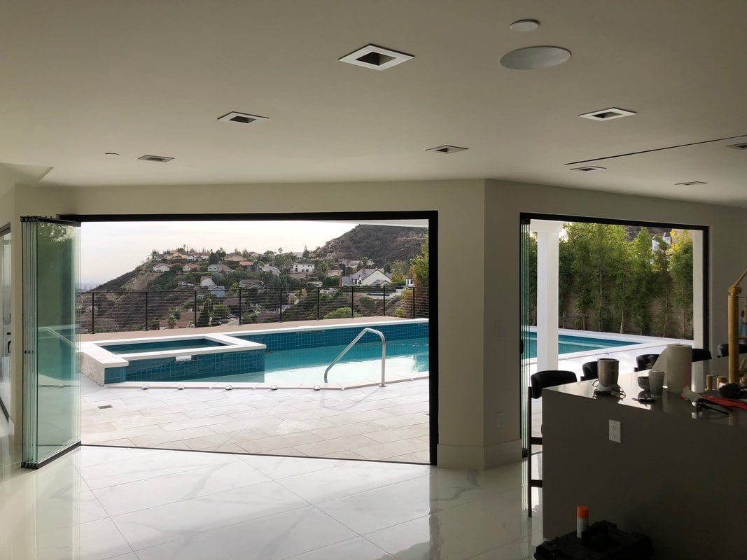 Folding Doors Los Angeles 