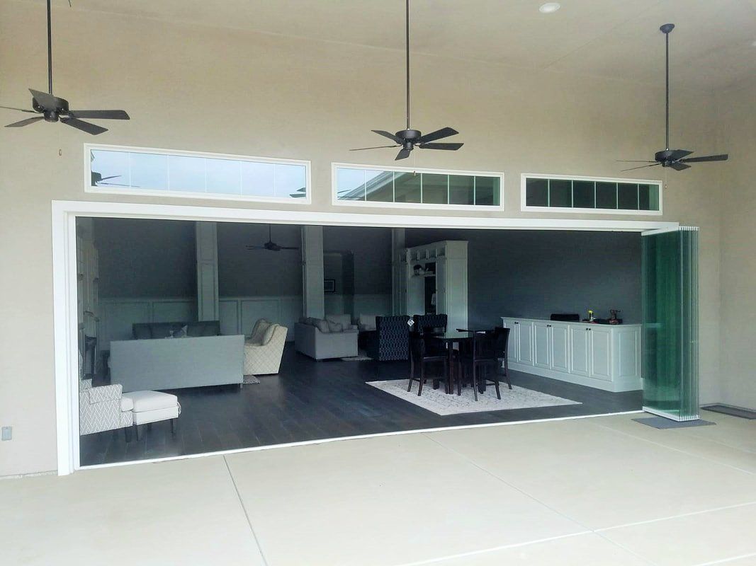 Folding Glass Walls Riverside