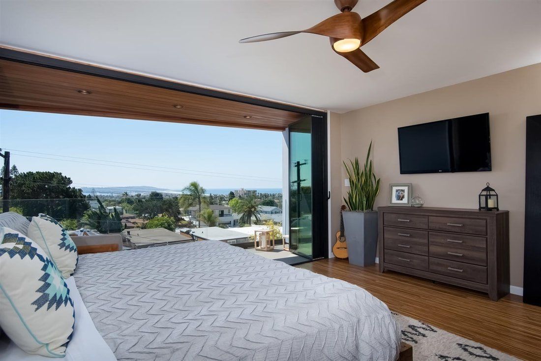 Aluminum Folding Doors