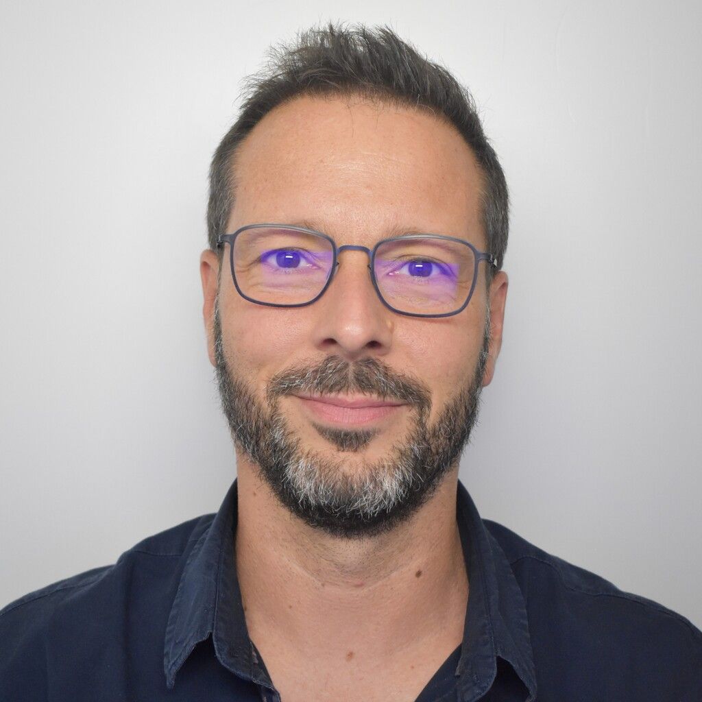 Damien Mora