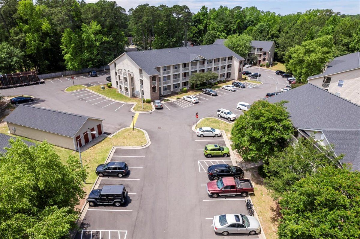 Home Meadowbrook Apartments Fayetteville, NC
