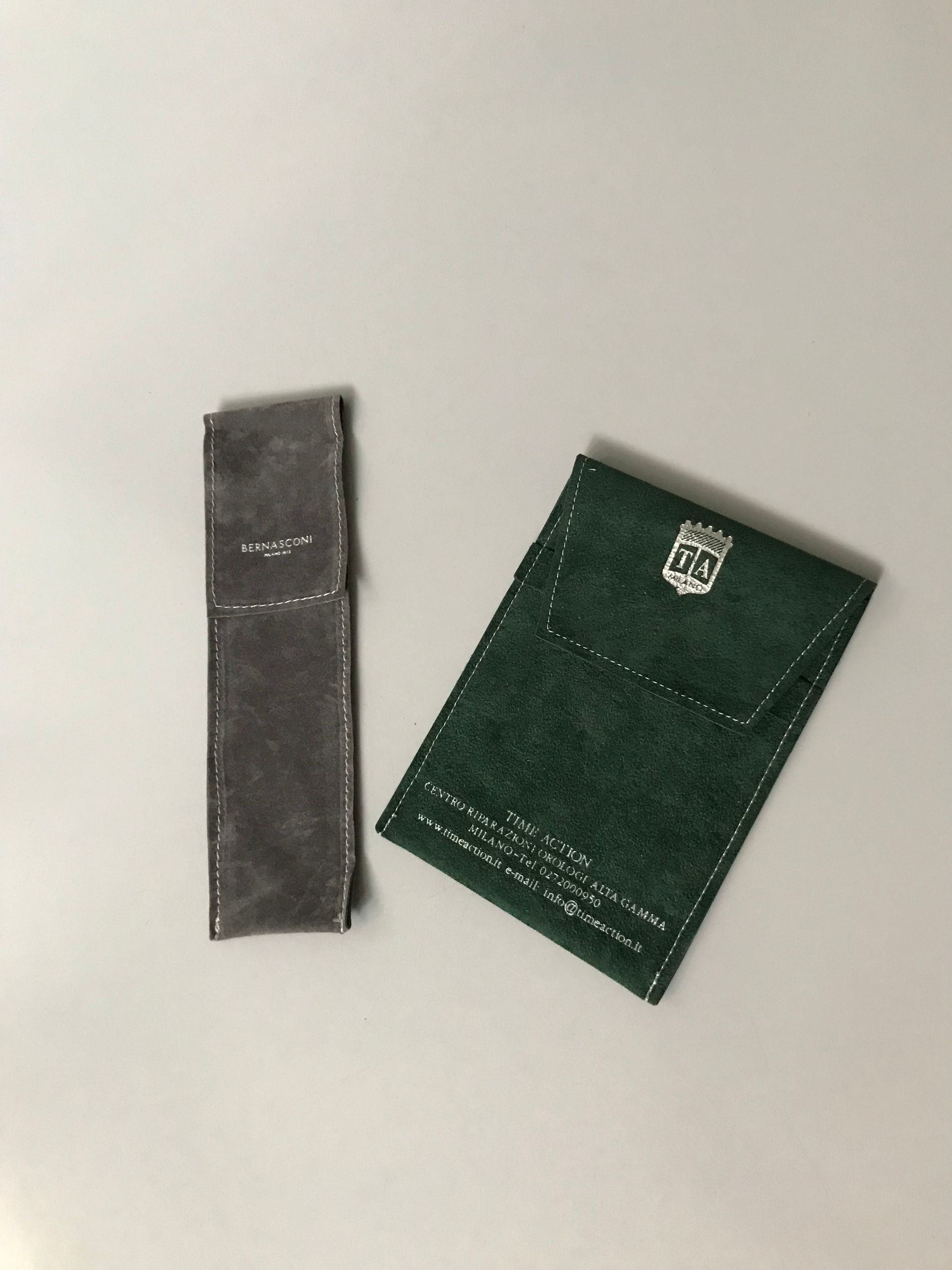 buste in tessuto per gioielli