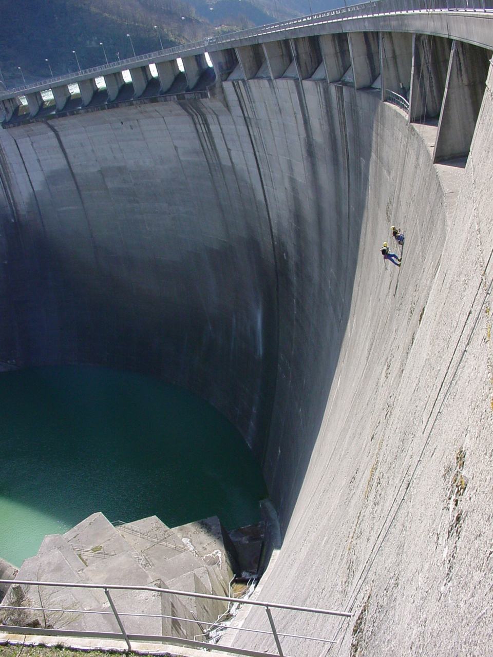 intervento manutenzione diga