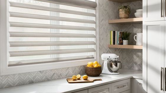 Hunter Douglas Pirouette® Sheer Shades