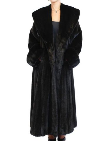 Long Blackglama Female Mink Fur Robe/Swing Coat w/ Huge Collar & Cuffs