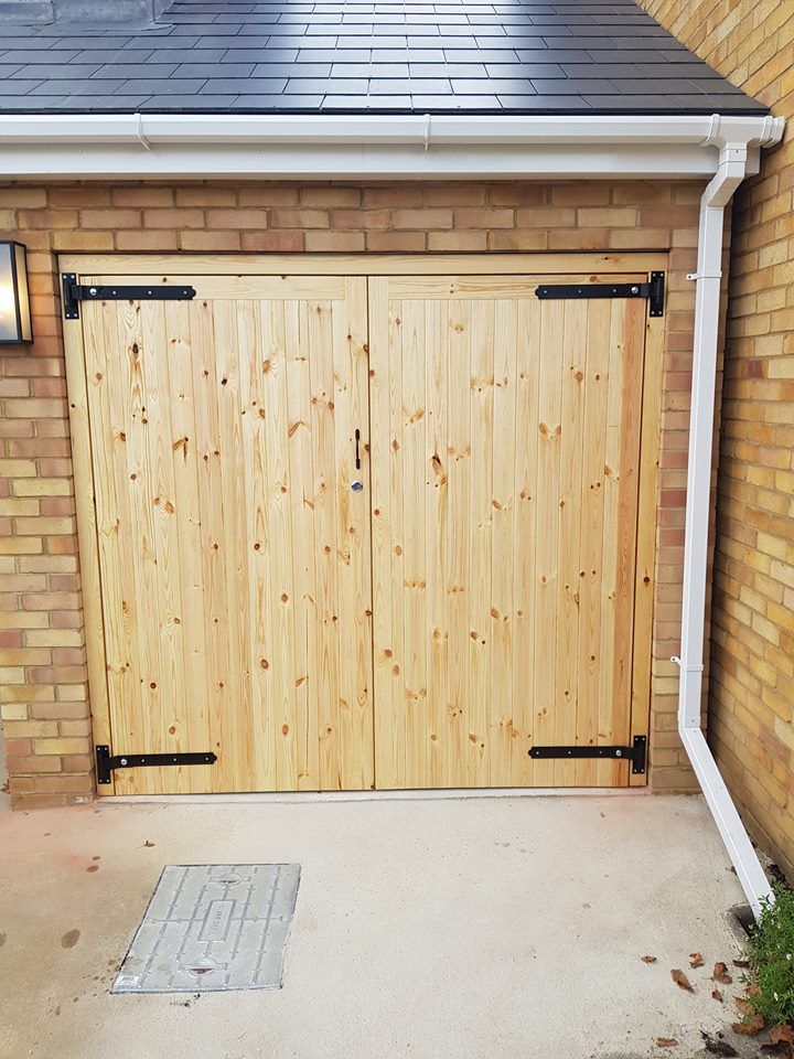 manor garage doors