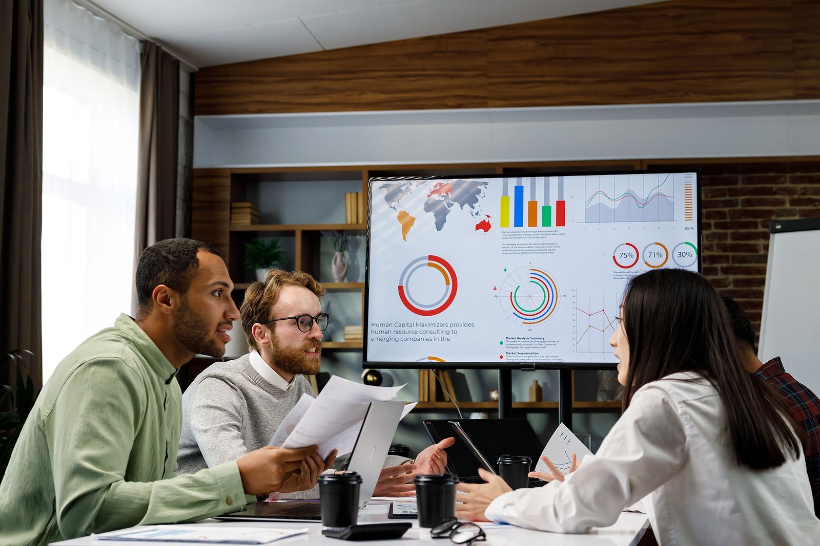 crisis communications agency buckinghamshire - businessmen working on a startup