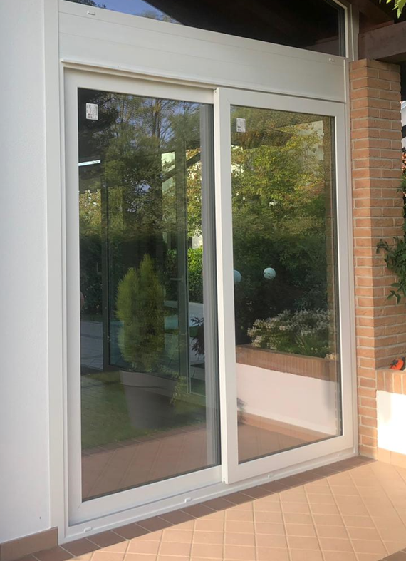Portafinestra in PVC a Pordenone