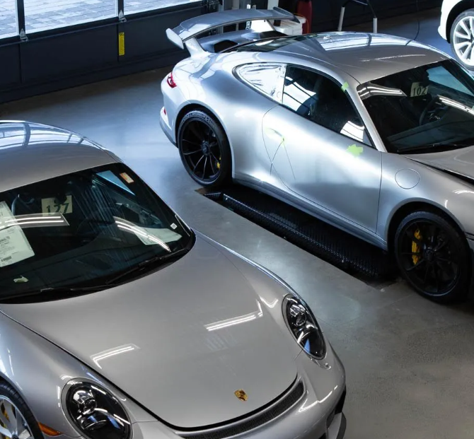 Paint protection film service