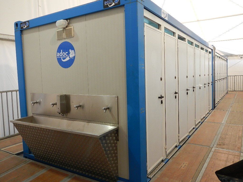 en situation wc mobile romandie