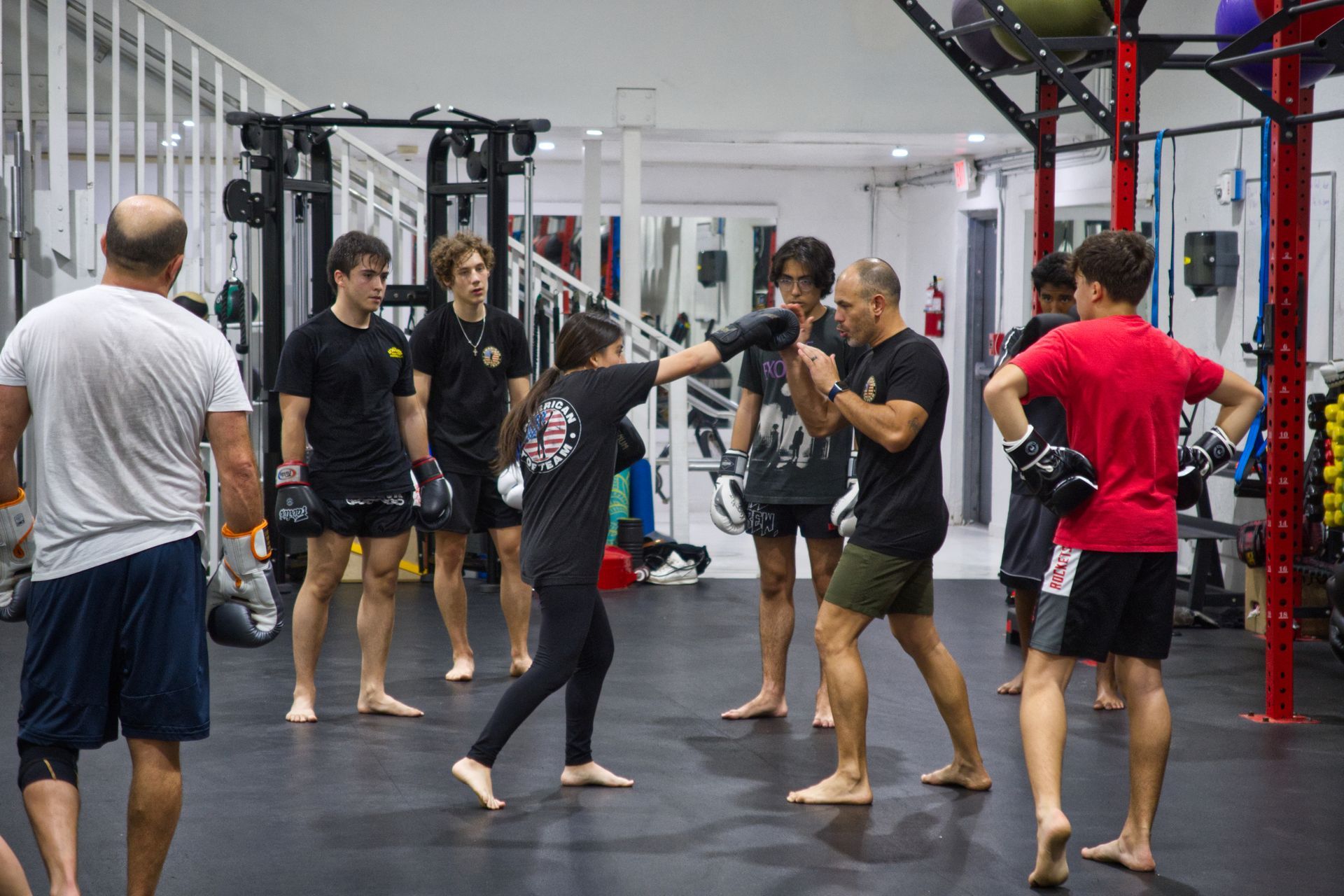 Daniel Acosta Training a Muay Thai Class at ATT Aventura/NMB