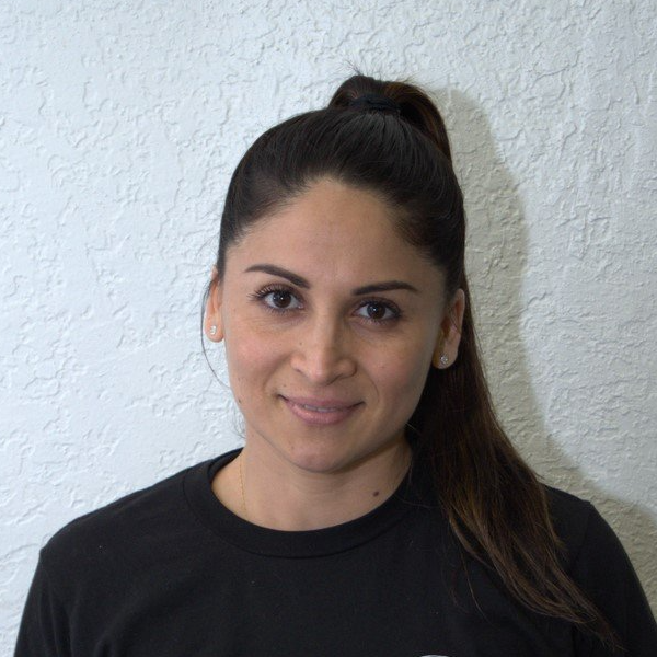 Headshot of Susana Gonzalez at American Top Team Aventura/NMB