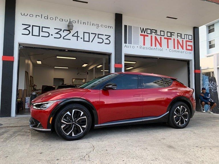 Ceramic Window Tinting on car