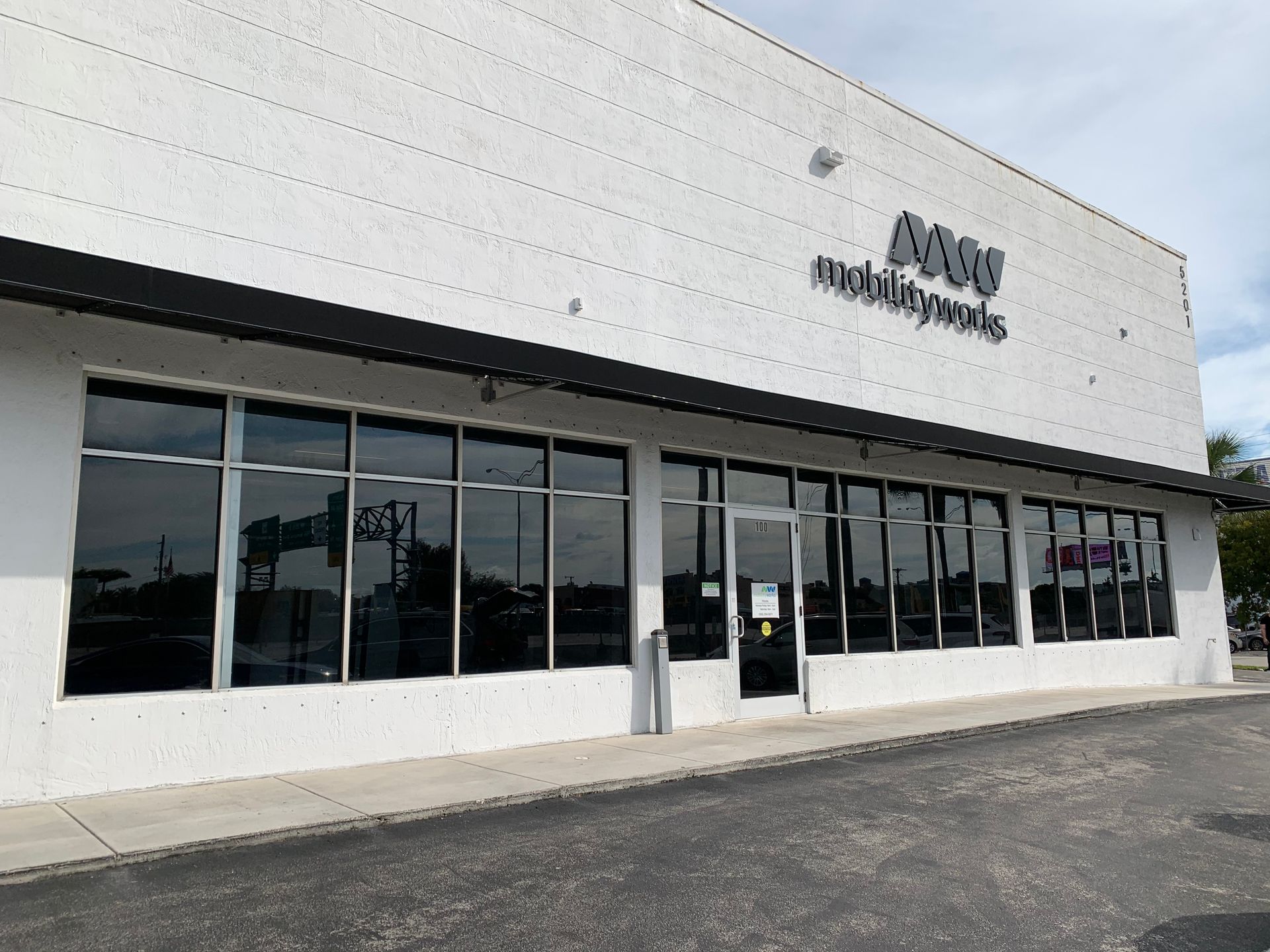 Commercial Window Tinting Services