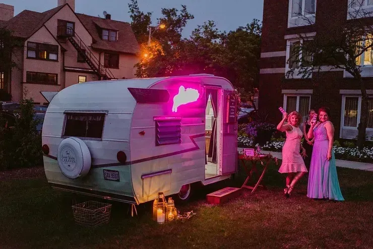 joy bird photo booth camper