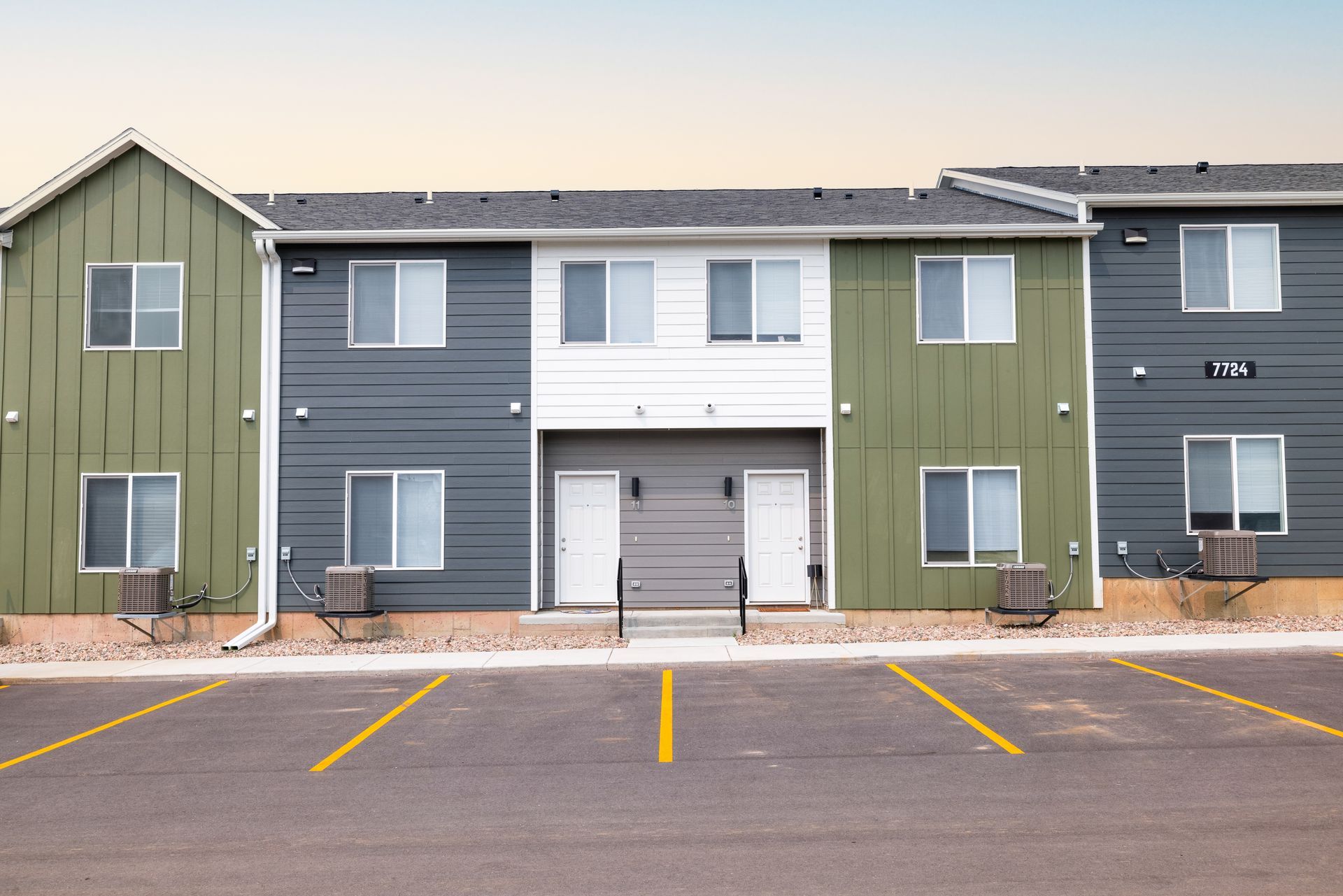 Exterior image of townhomes