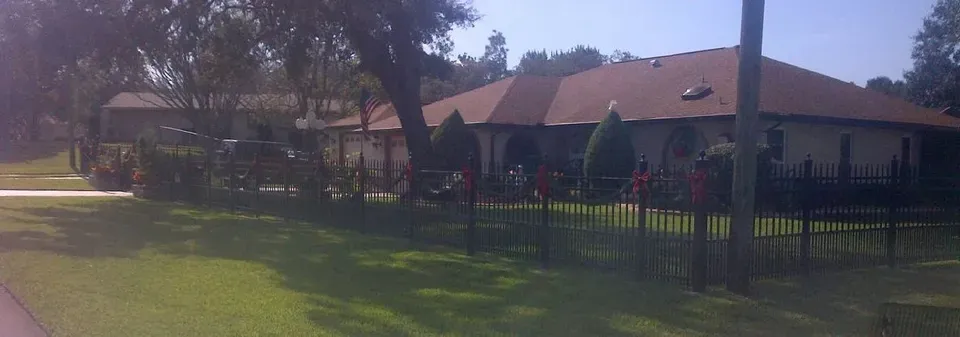 Puppy picket aluminum fence — Brooksville, FL — AARO Fence Inc.