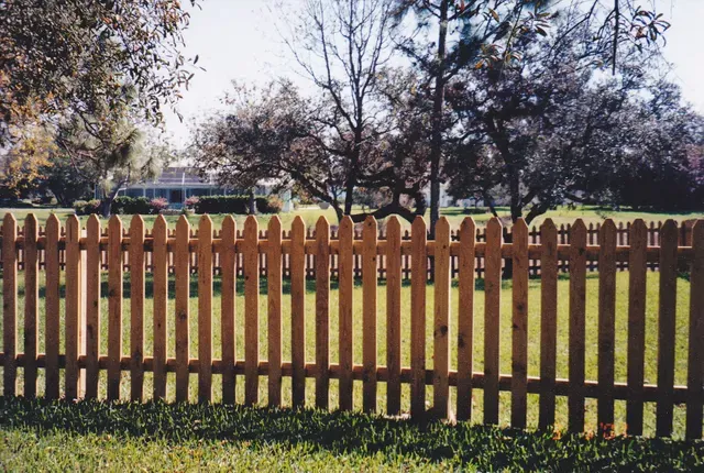 Wood picket fence — Brooksville, FL — AARO Fence Inc.