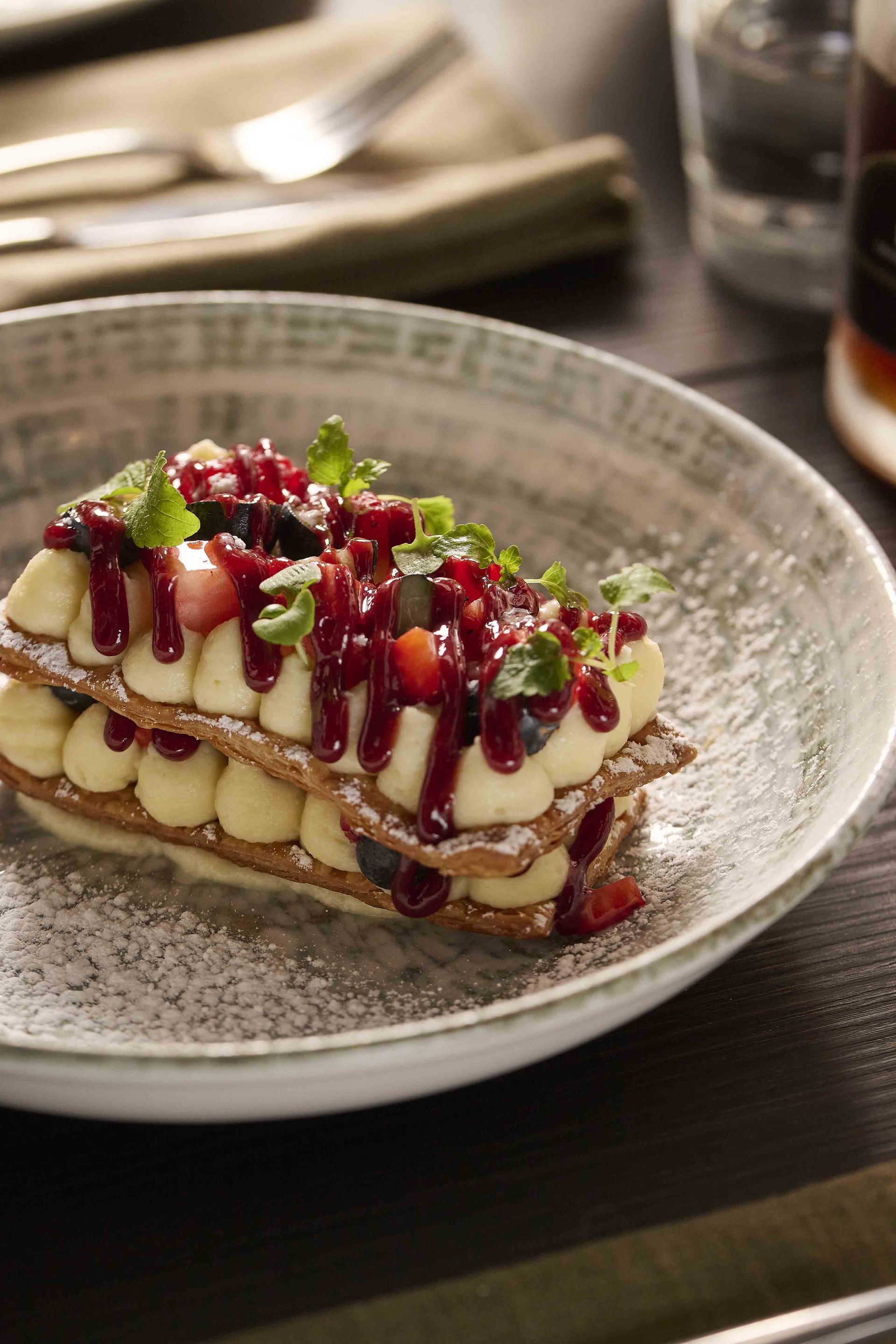 Millefoglie namelaka, mixed berries