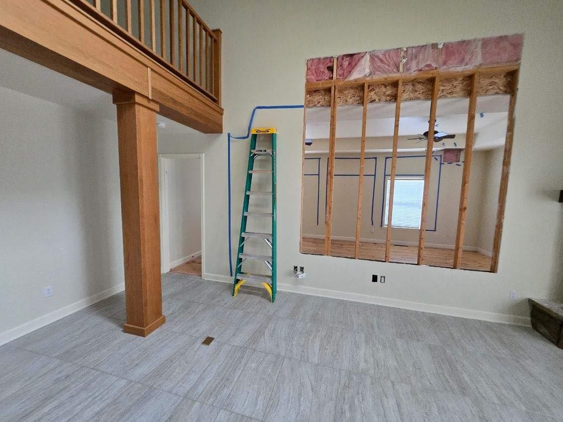 There is a ladder in the middle of the room.