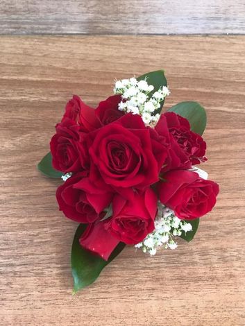 Red Roses—Flower Arrangement in Moranbah, QLD