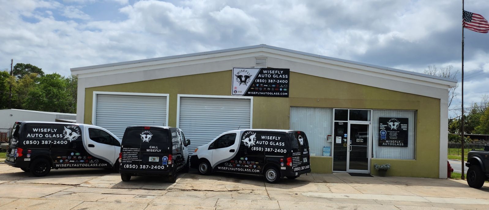 Fleet vehicle auto glass repair in Panama City, FL