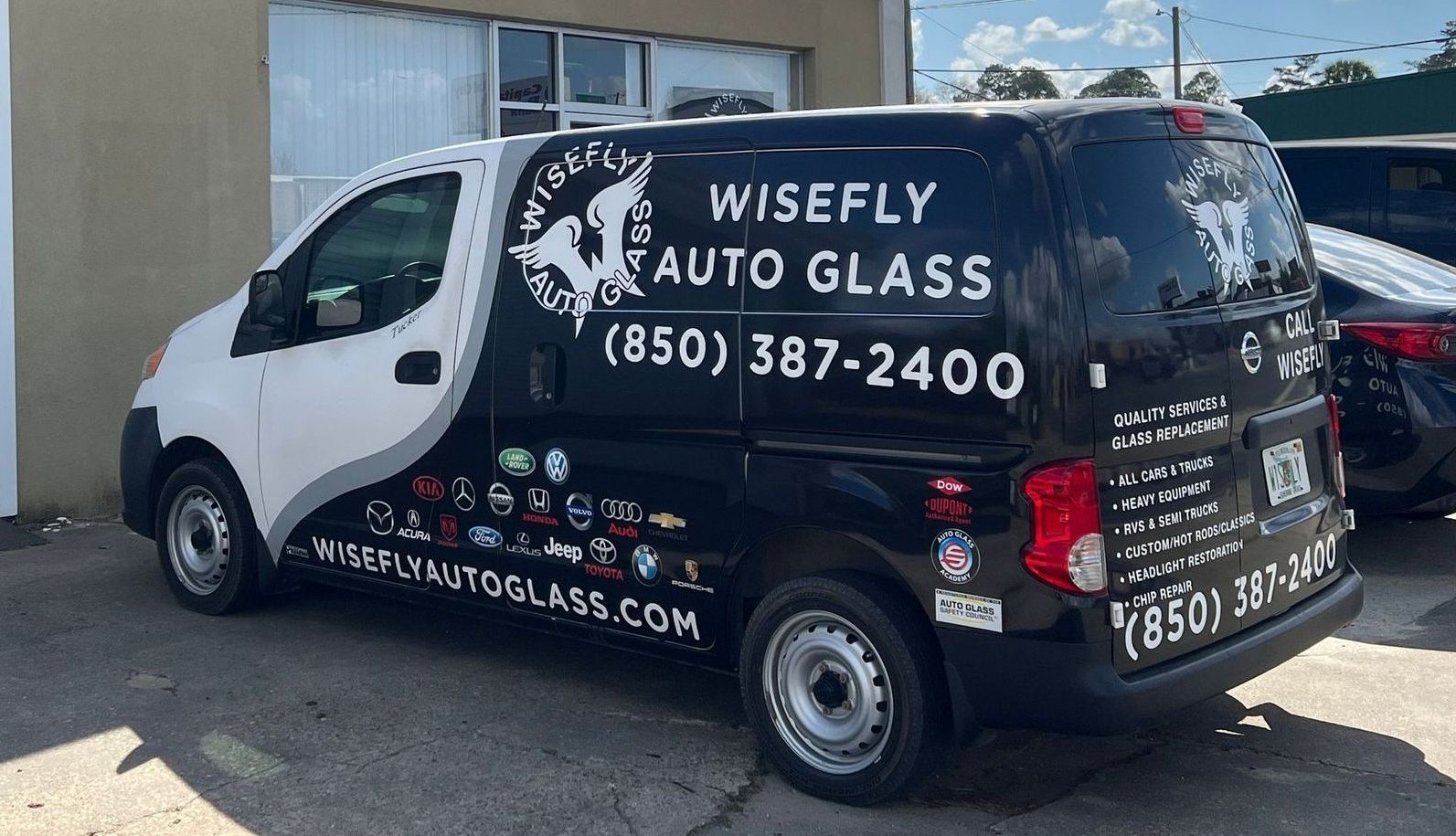 Hyundai windshield replacement in Panama City, FL Hyundai windshield replacement in Panama City, FL