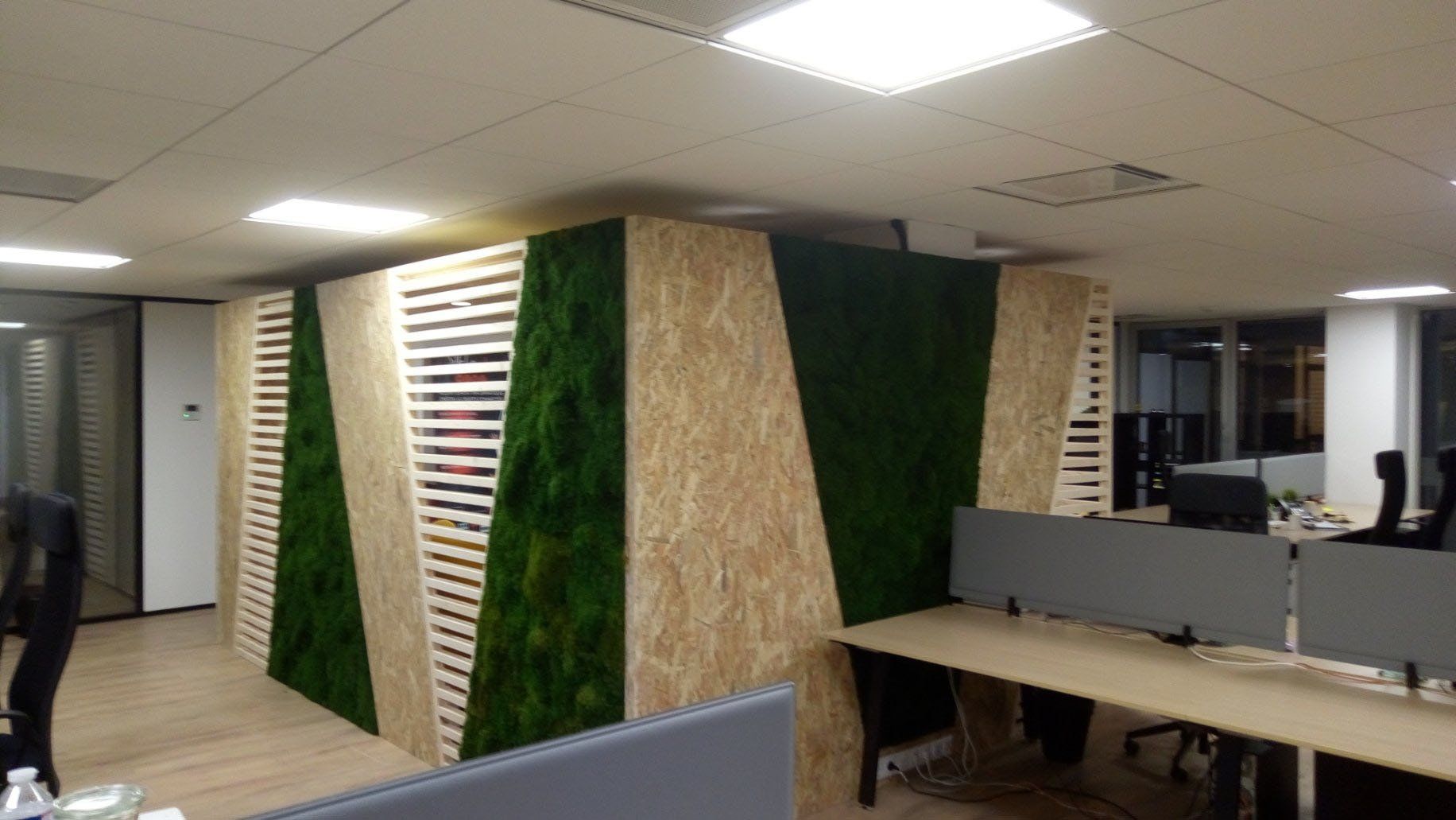 Espace privé dans bureau