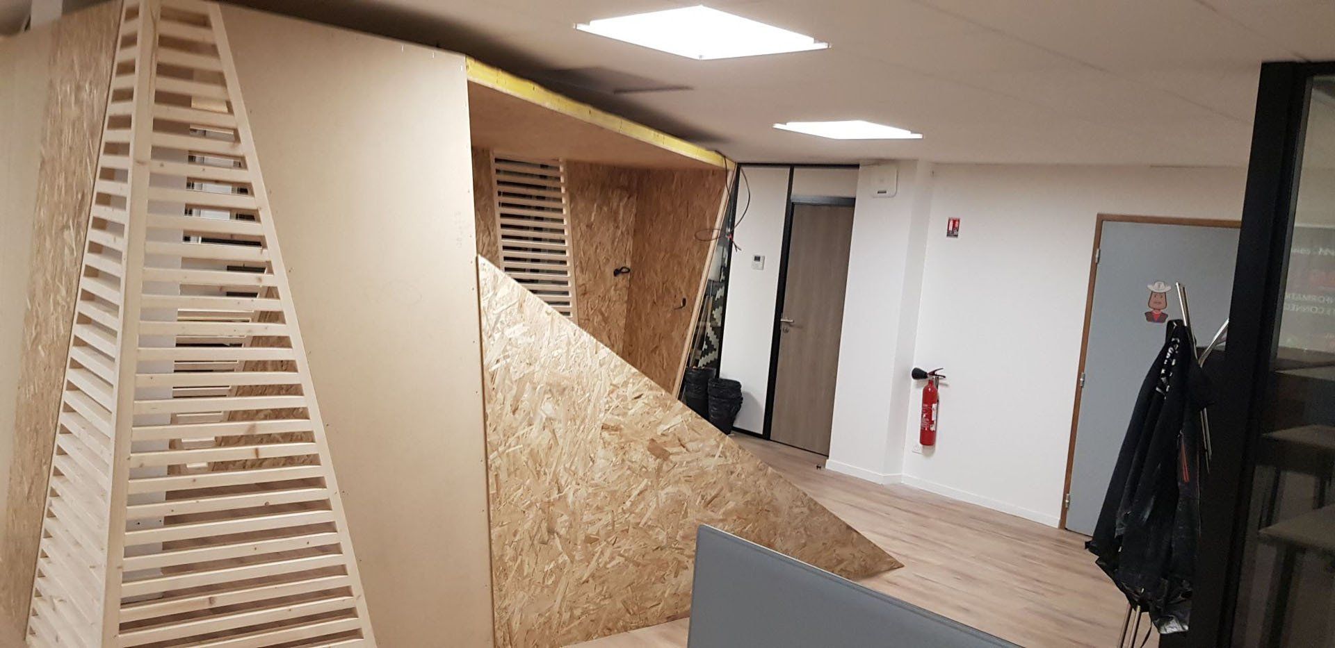 Travaux dans un espace professionnel