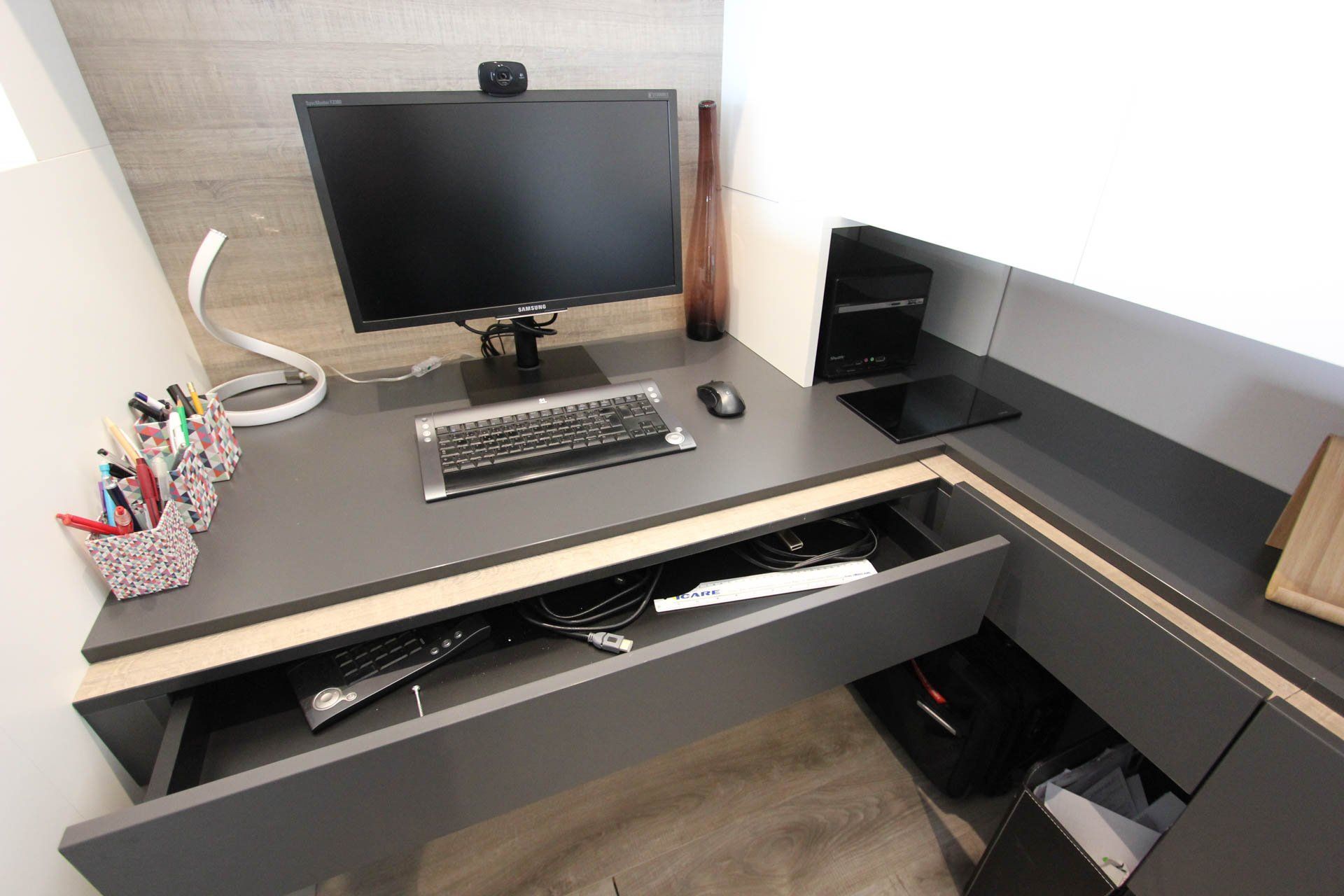 Conception d'un bureau sur mesure