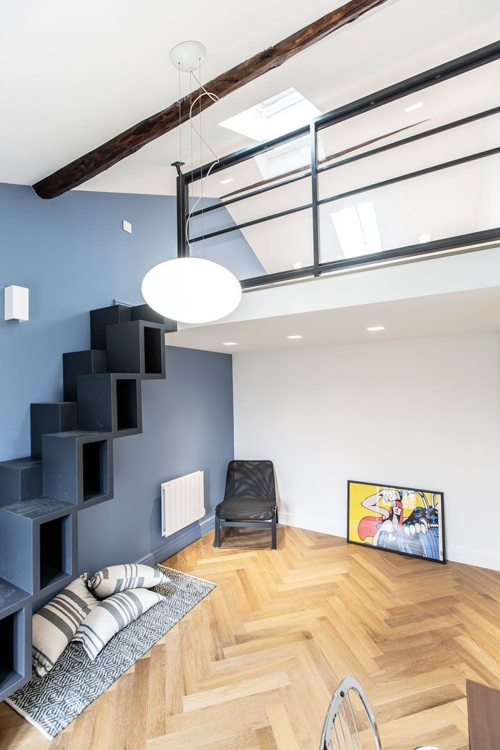 Accès mezzanine après travaux d'intérieur